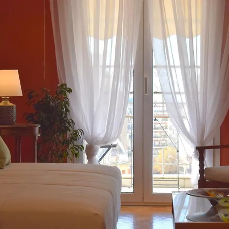 Townhouse - Rotunda *